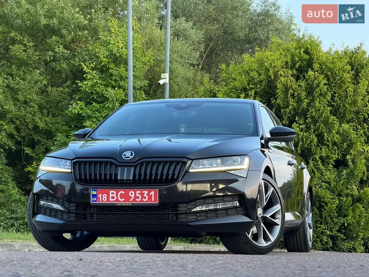 Skoda Superb 2022 photo 3