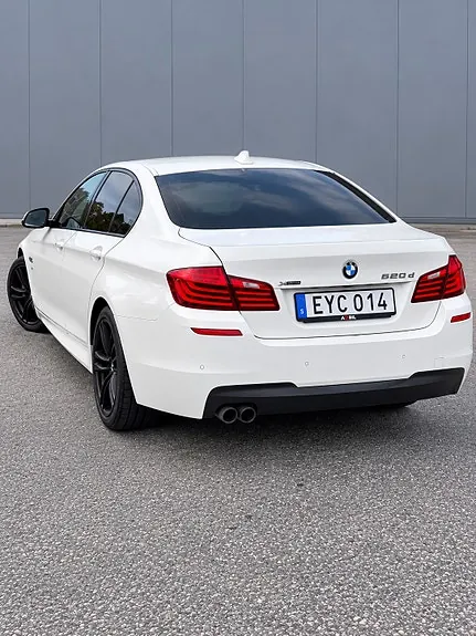 BMW 520D 2015 photo 2