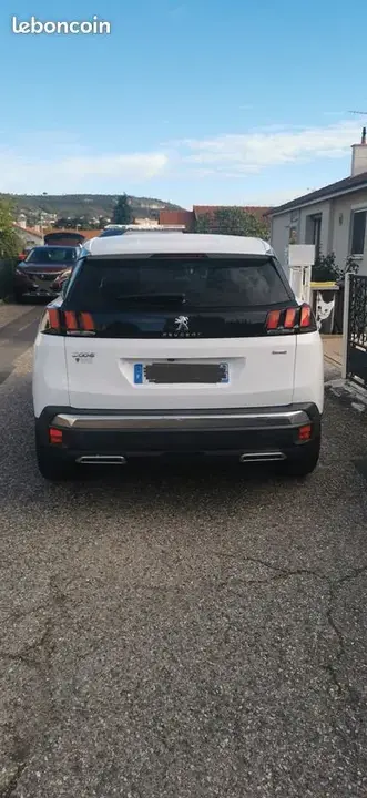 Peugeot 3008 2017 photo 2