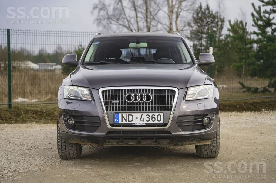 Audi Q5 2009 photo 2