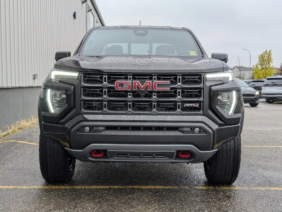 GMC Canyon 2026 photo 3