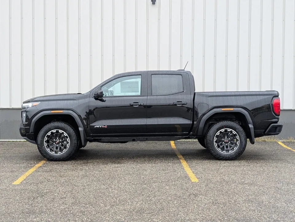 GMC Canyon 2026 photo 4