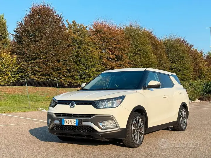 KG Mobility Xlv