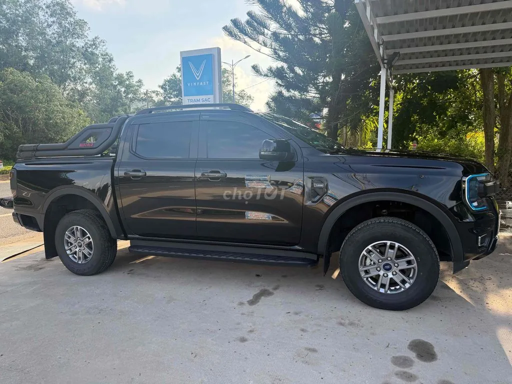 Ford Ranger 2023 photo 2