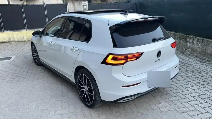 Volkswagen Golf 2021 photo 2