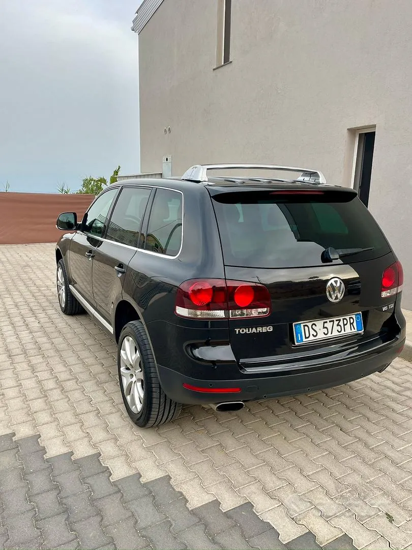 Volkswagen Touareg 2009 photo 2
