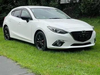 Mazda Axela 2015 photo 3