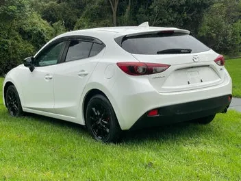 Mazda Axela 2015 photo 5