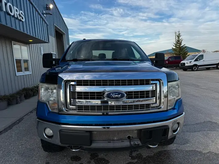 Ford F-150 2012 photo 2
