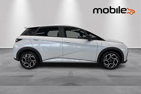 BYD Dolphin 2025 photo 2