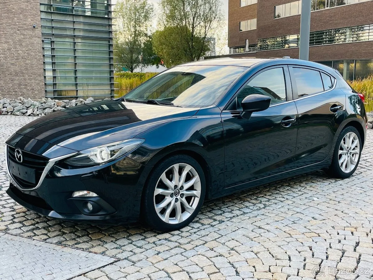 Mazda 3 2026 photo 2