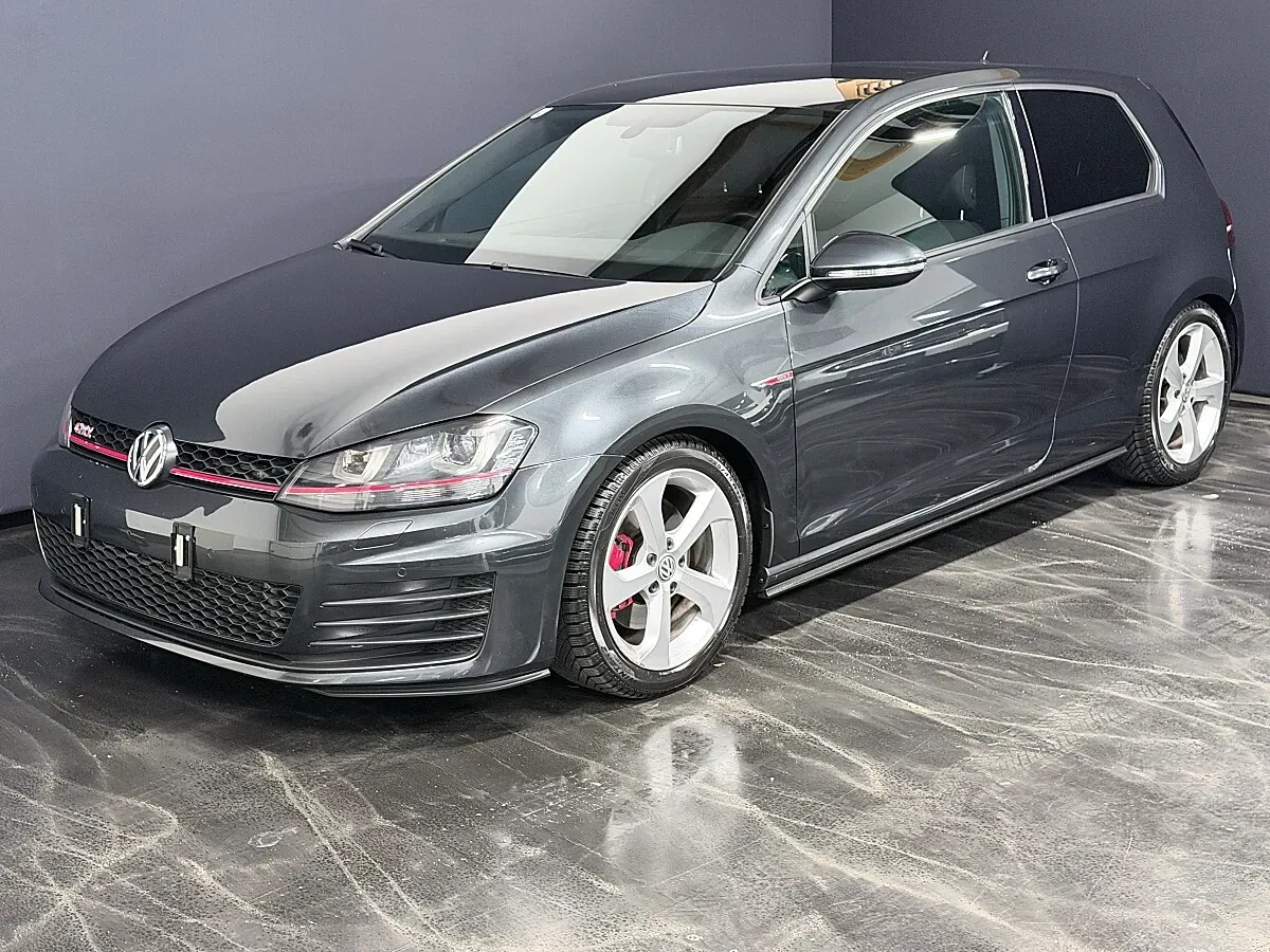 Volkswagen Golf Gti 2015 photo 2