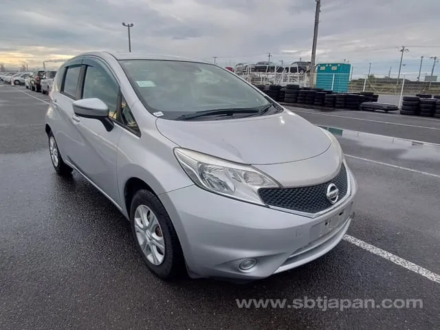 Nissan Note X