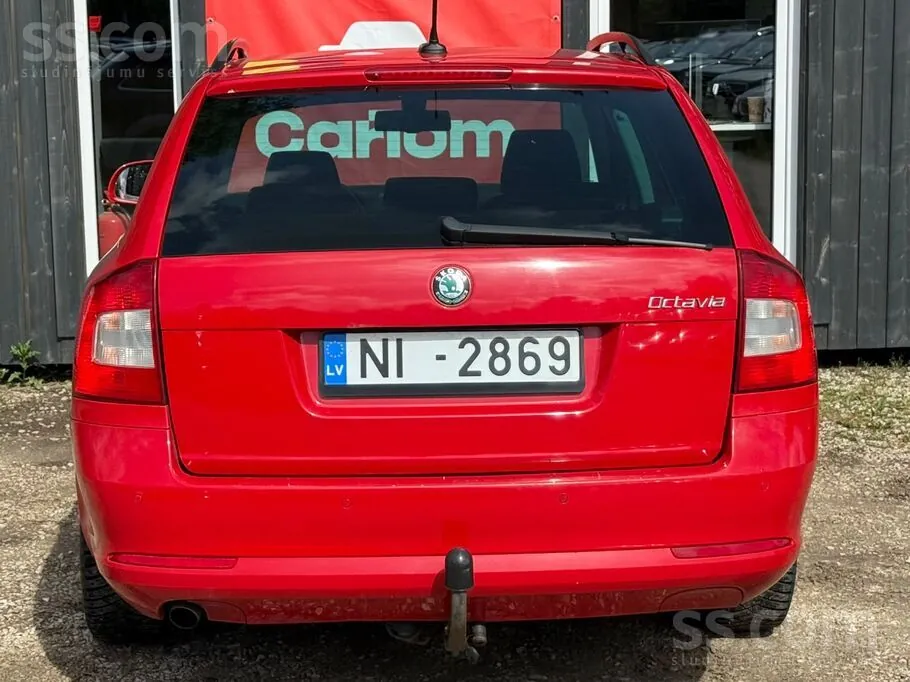 Skoda Octavia 2012 photo 4