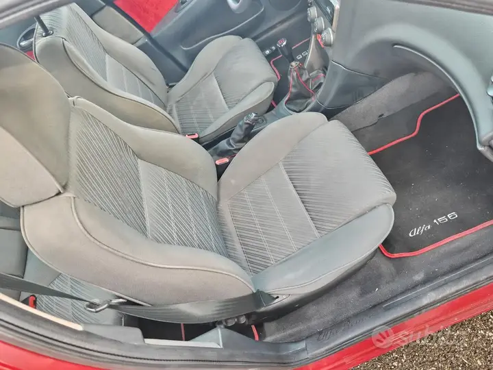 Alfa Romeo 156 1998 photo 3