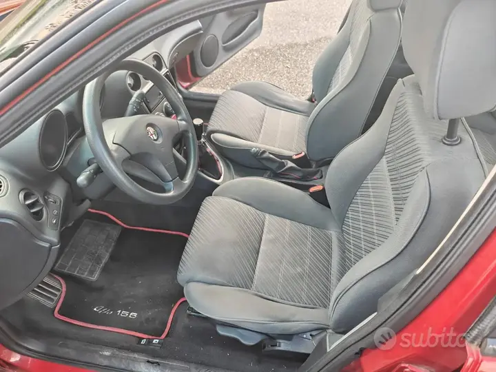 Alfa Romeo 156 1998 photo 4