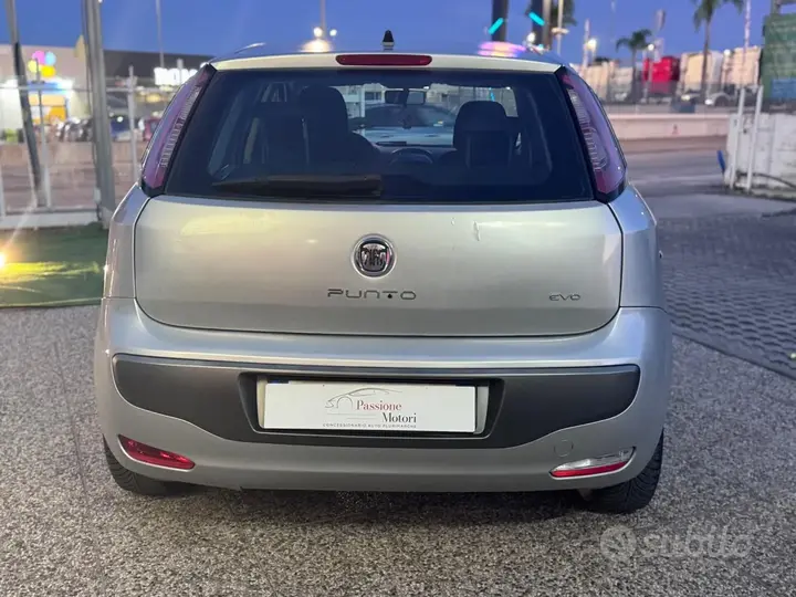 Fiat Punto Evo 2010 photo 5