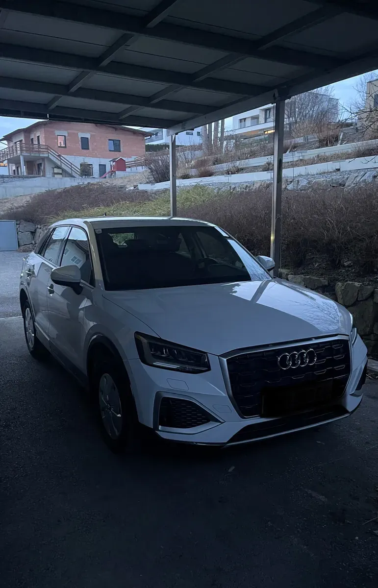 Audi Q2 2023 photo 2