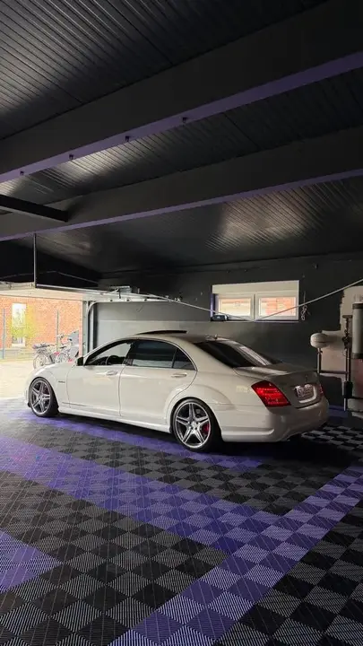 Mercedes-Benz S63