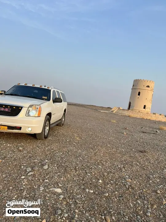 GMC Yukon 2010 photo 4