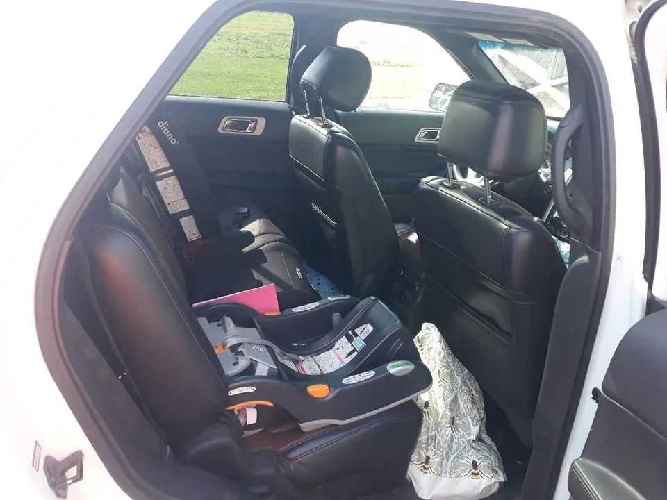 Ford Explorer 2011 photo 5