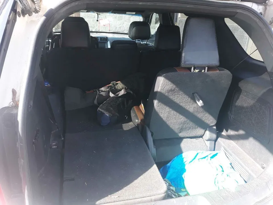 Ford Explorer 2011 photo 4
