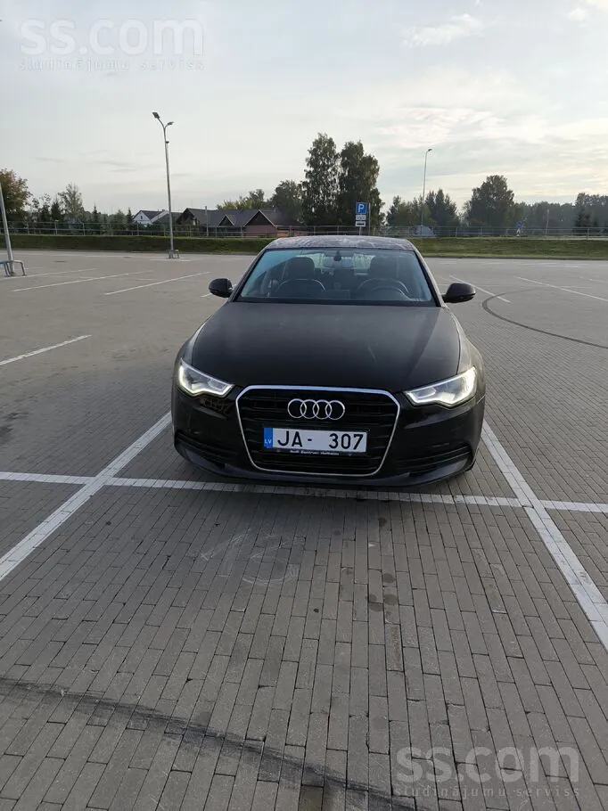Audi A6 2011 photo 2