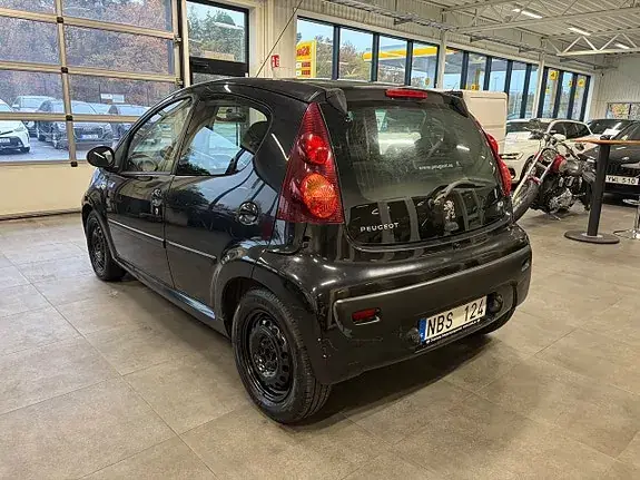 Peugeot 107 2012 photo 5