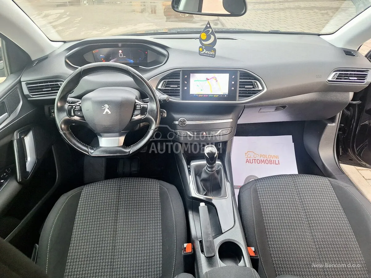 Peugeot 308 2021 photo 5