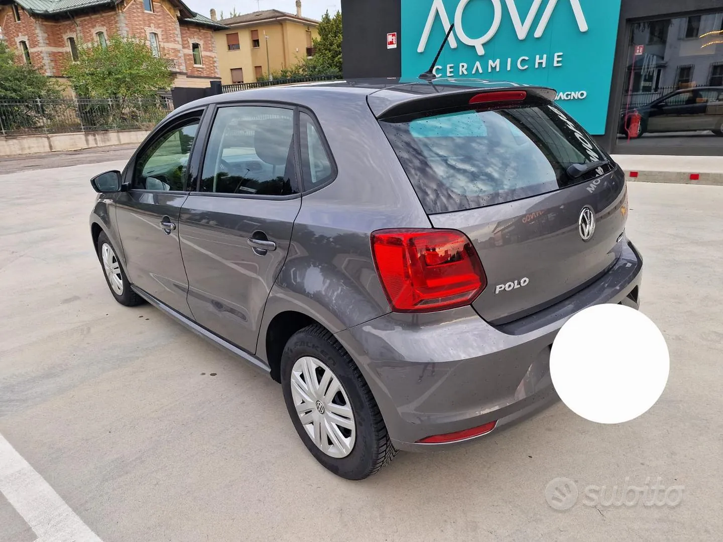 Volkswagen Polo 2017 photo 2