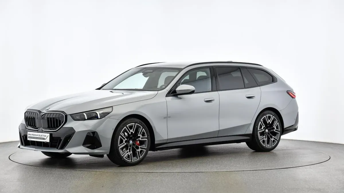 BMW 5 Series 2025 photo 3