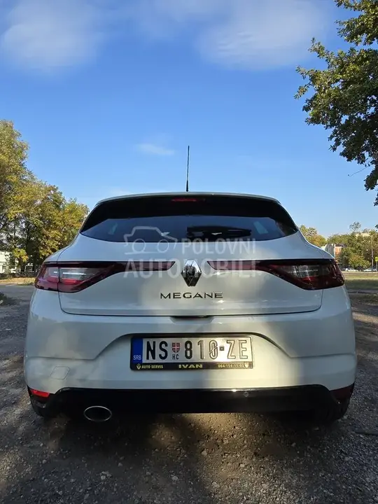 Renault Megane 2018 photo 3