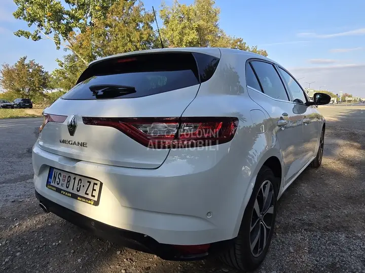 Renault Megane 2018 photo 4