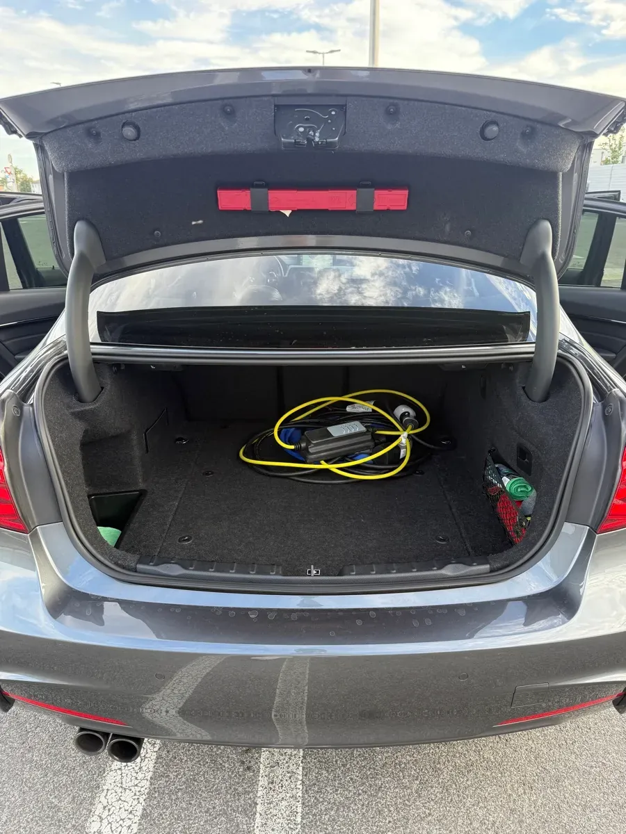 BMW 330E 2018 photo 3