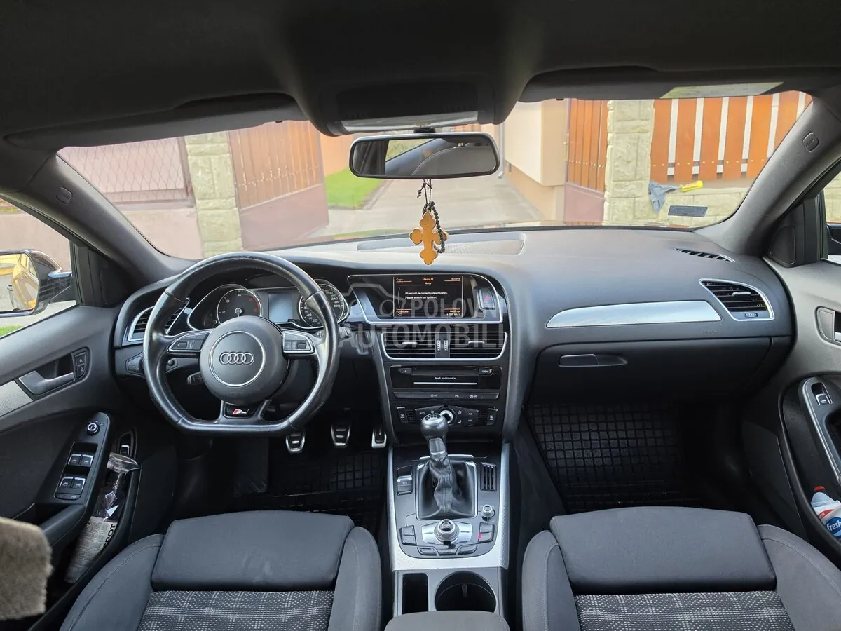Audi A4 2015 photo 5