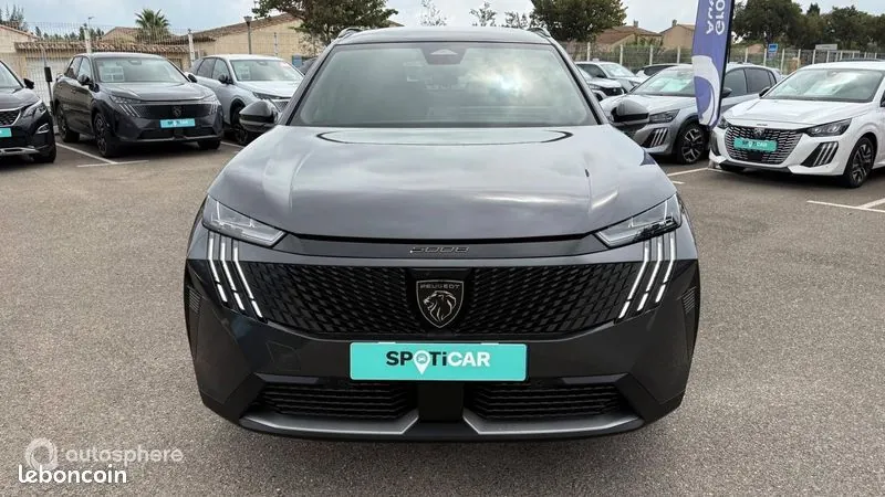 Peugeot 5008 2025 photo 3