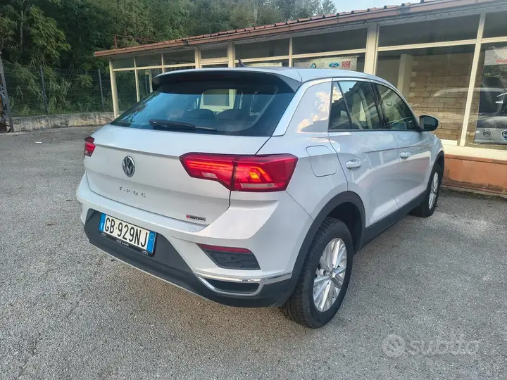 Volkswagen T-Roc 2020 photo 4