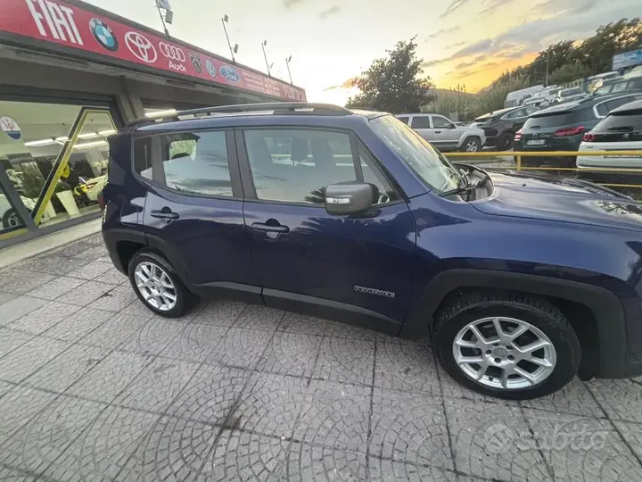 Jeep Renegade 2022 photo 3