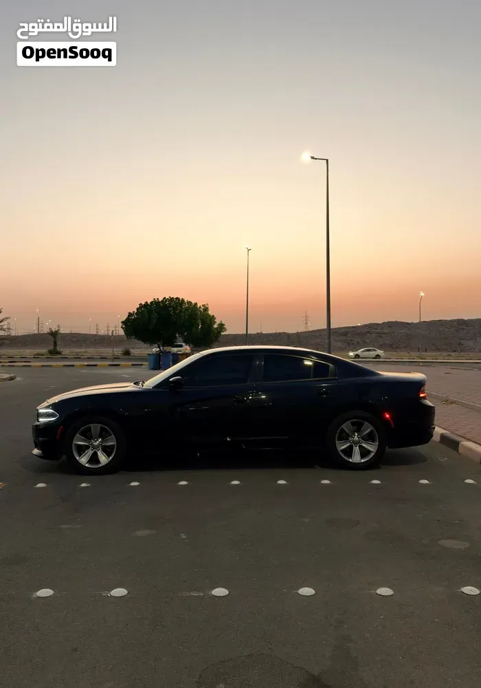 Dodge Charger 2018 photo 2