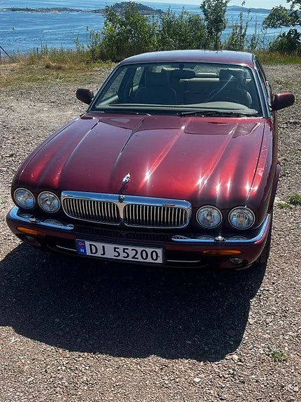 Jaguar Sovereign