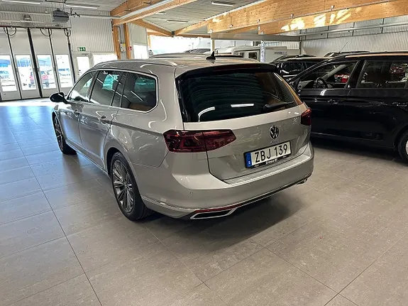 Volkswagen Passat 2021 photo 4