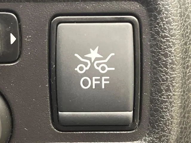 Nissan Note 2016 photo 5