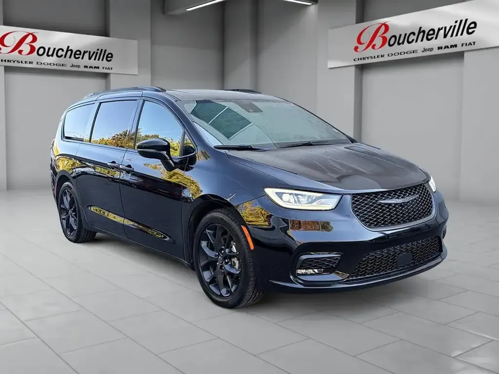 Chrysler Pacifica 2025 photo 3