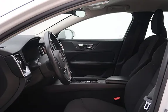 Volvo V60 Cross Country 2020 photo 4