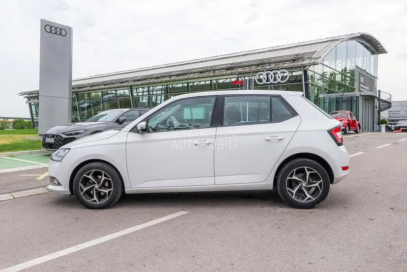 Skoda Fabia 2021 photo 3