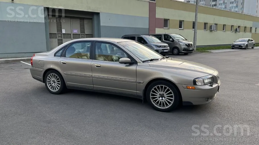 Volvo S80 2004 photo 2
