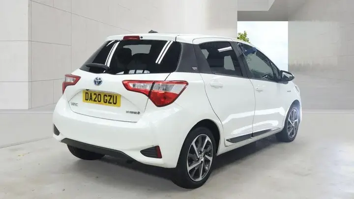 Toyota Yaris 2020 photo 4