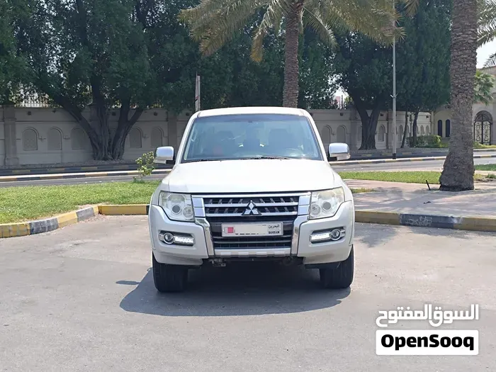 Mitsubishi Pajero Gls 2018 photo 2