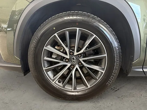 Lexus Nx350H 2023 photo 4