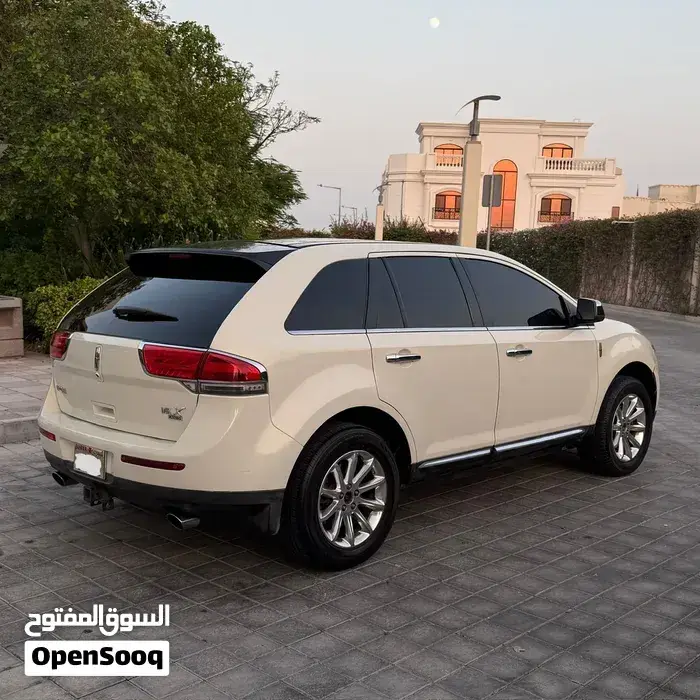Lincoln Mkx 2012 photo 4